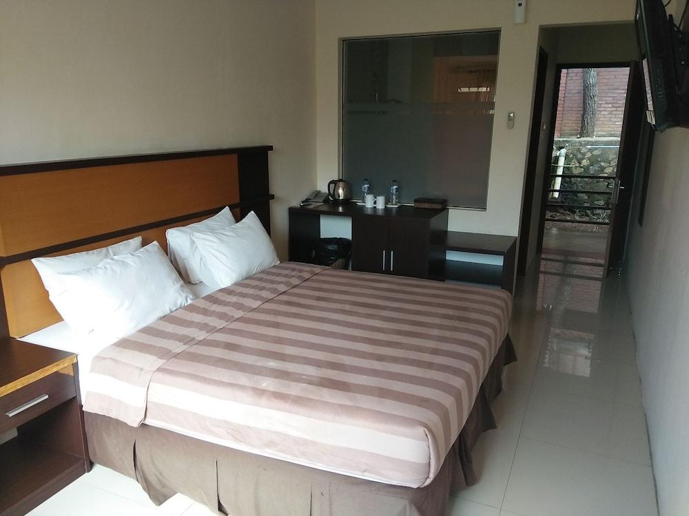 บูกิต อะลามันดา รีสอร์ต Hotel การุต ภายนอก รูปภาพ