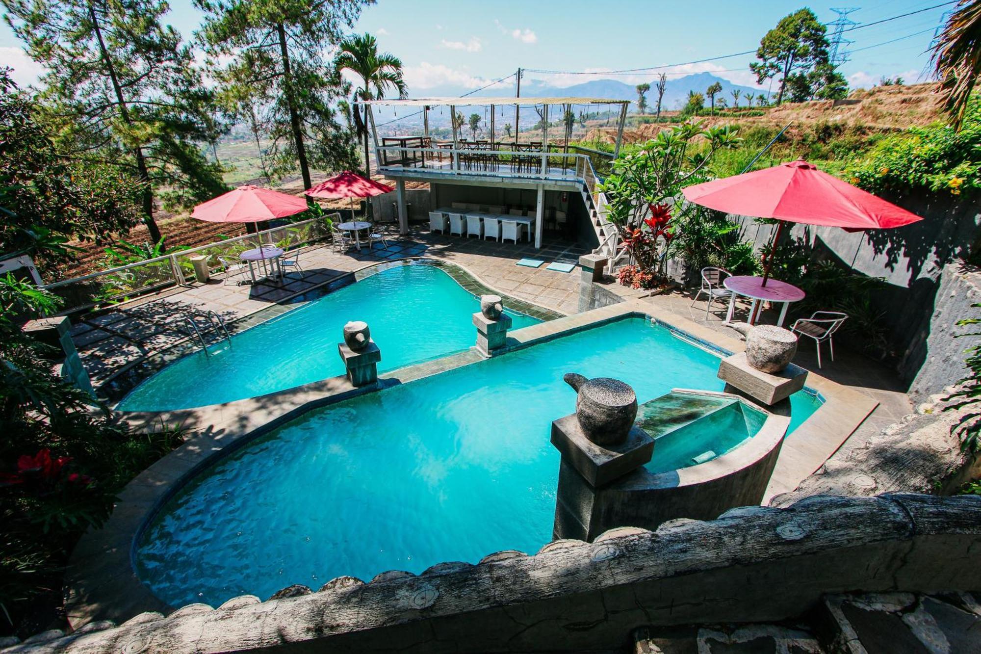บูกิต อะลามันดา รีสอร์ต Hotel การุต ภายนอก รูปภาพ
